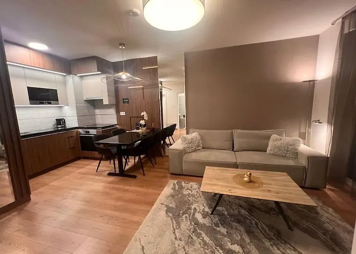Karzo Lk 208 * Budapeşte