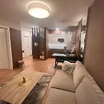 Apartment Karzo Lk 208 *