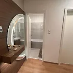 Karzo Lk 208 * Budapest