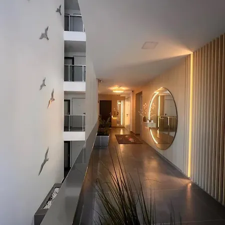 Karzo Lk 208 Apartman *